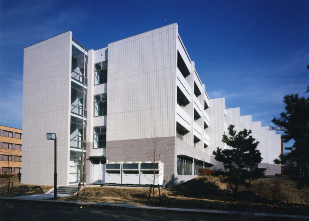 防衛大学校 人文科学館