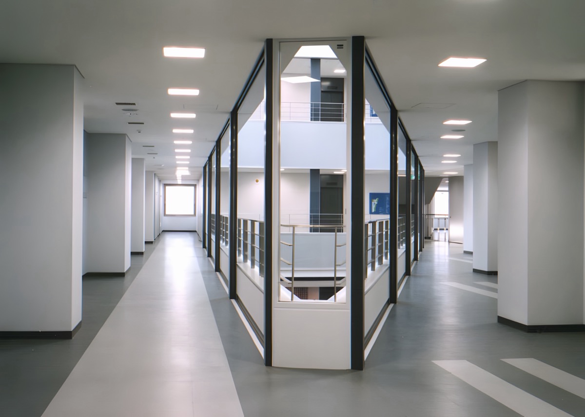 防衛大学校 人文科学館 6