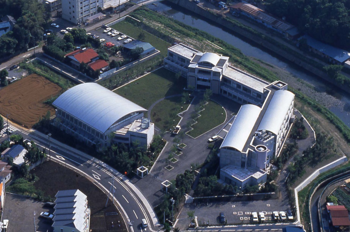 湘南国際女子短期大学 2