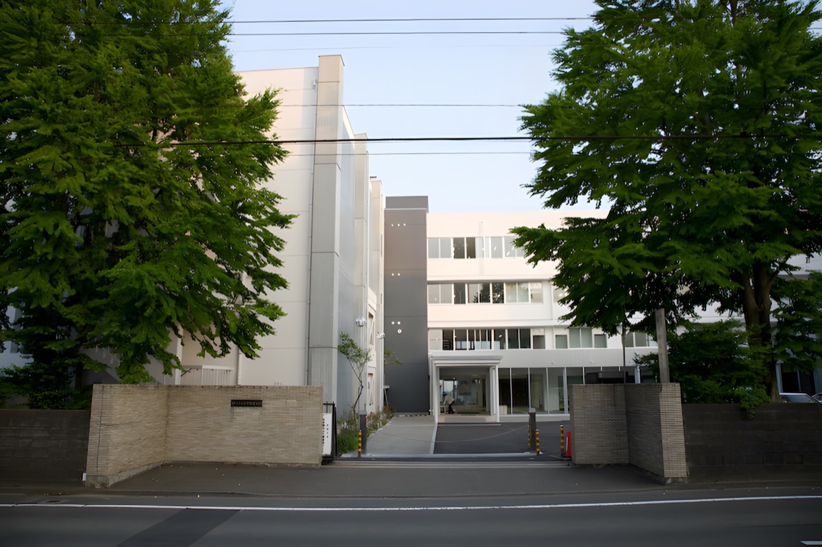 東北大学（星陵）保健学科棟